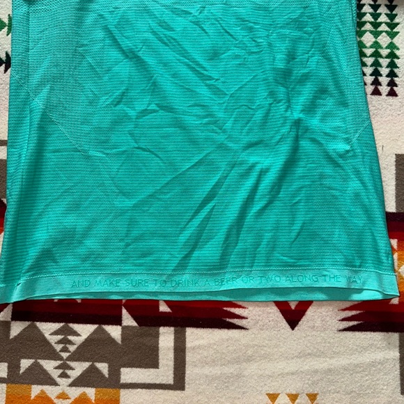 Men's Lululemon polo shirt - Picture 3 of 4